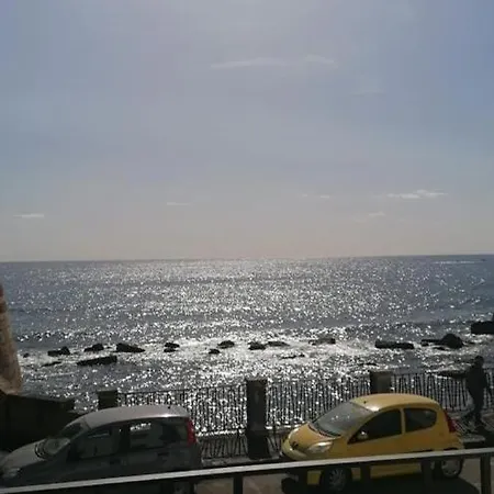 Le Meraviglie Del Lungomare Semesterbostad *